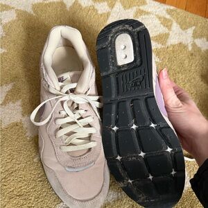 Nike Women's Beige and Purple Sneakers